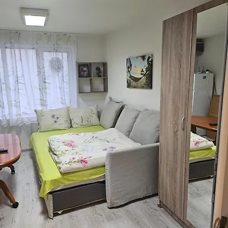 гарсониера в центъра на град L Appartement Burgas